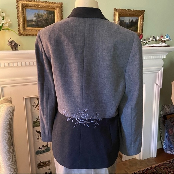 Collections for Le Suit charcoal and black embroidered jacket for corporate chic - Picture 3 of 7